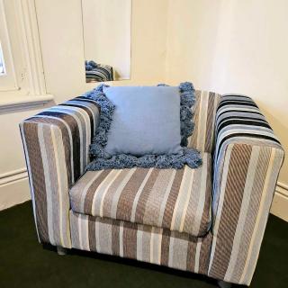 Cobb&CoHouse 4 Queen Bedrooms, 3 Bathrooms, BendigoCBD Lock up Garage - Bendigo - 3