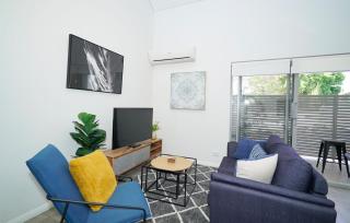 3 Eco Home Parking & Wifi - 8