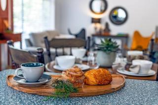 LUXMI - "New to Booking" - Katoomba - 6