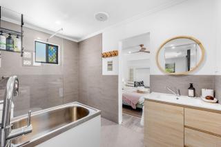 Little Sunshine - Private acreage Guest Home - Hervey Bay - 3