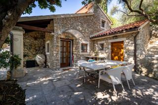 STONE HOUSE reTREAT - Mali Lošinj - 4