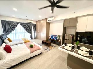 2Bed For 4 // KLIA Sepang Xiamen University - 8
