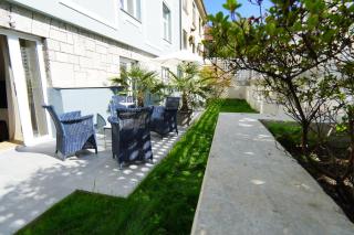 NEW G&P Villa - Free Parking - 4