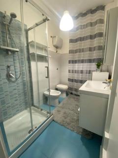 White-Apartment - Naples - 4