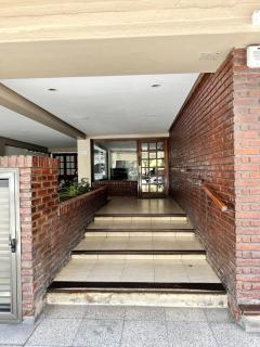 Depto zona Paseo Aldrey 1 amb - 6