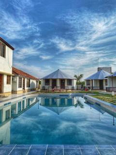 The Village Resort - Kodāe - 1