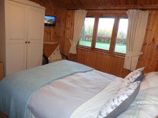 Idyllic Log Cabin Near Stratford upon Avon - Stratford-upon-Avon - 7