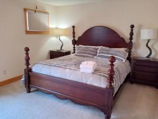 New! Peaceful Mountain Views, Deck, Trails Nearby - Swiss - 8