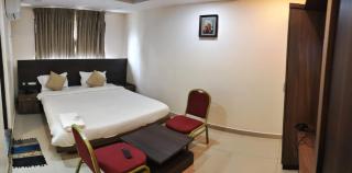 Hotel Sami V Landmarks - Aranthangi - 9
