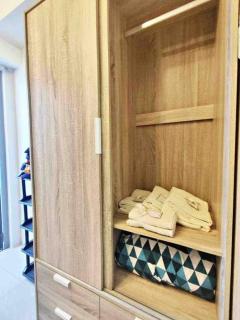 CD Place staycation with Wifi & Netflix - Manila - 6