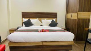 Townhouse Rohini Near Rithala Metro Station - Neu-Delhi - 4