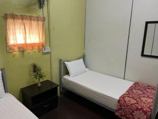 De Cameron Guest House - 1