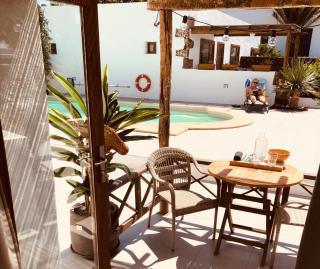Sala Botanica Studio - Shared Pool - Central Island Location - 10 mins drive to Famara and La Santa - Tiagua - 4
