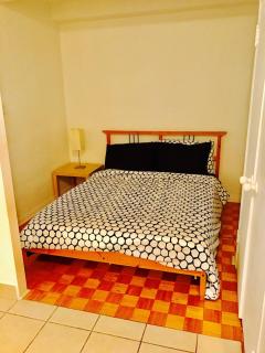 Stylish Montreal Apartment: Comfortable Stay in the Golden Square Mile - Montreal - 4