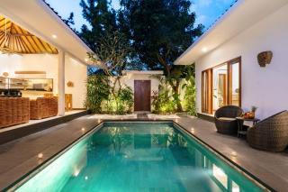 Plush and Cosy 3bd Villa in Central Seminyak with Private Pool - Seminyak - 9
