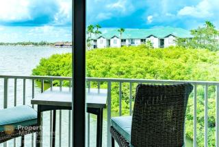 Paradise Point - Tampa - 4