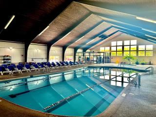 Cape Cod Irish Village - The Emerald Resort - Barnstable - 3