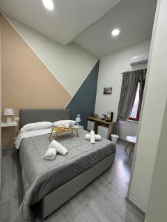Garibaldi guest house - Naples - 9