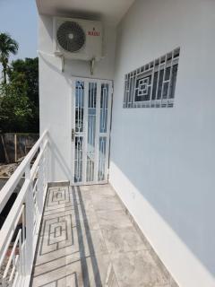 Magnifique Appartement Meublé Douala Kotto avec Groupe Electrogène et WiFi, Calme et Securisé - Douala - 3