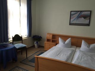 Hotel Grüner Kranz - Rendsburg - 6
