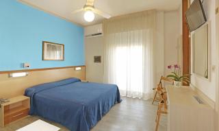 Hotel La Brezza frontemare - 7