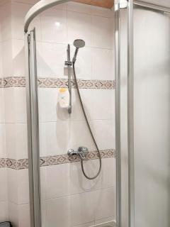 Cozy 33m2 2-room Studio Apartment in City Center - Rīga - 5