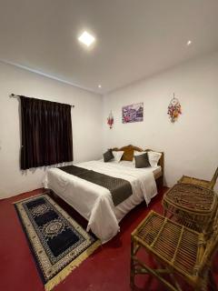 Sandy Holiday Home 5 Bhk - Ooty - 2