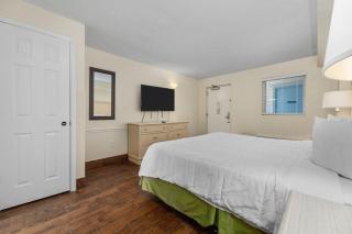 Oceanfront 1BR, Downtown, 4ppl - 1