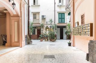 Art Inn Centro - Naples - 7