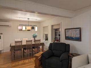 Family-friendly home near canal - Spangereid - 9