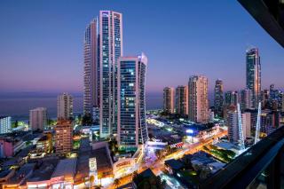 Ocean View Apartments with Balcony - Circle on Cavill - Central Location! - Self Contained & Privately Managed - Gold Coast - 8