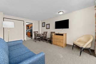 Landmark Resort, 1BR Oceanfront - Myrtle Beach - 8
