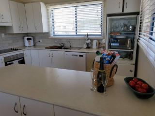 Beach House on the Dunes - Surf, Sand & Serenity - Wooli - 7