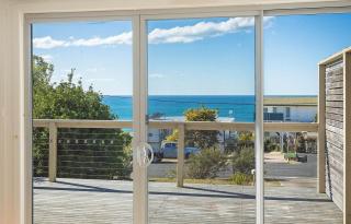 Whale Tail Beach House - 5