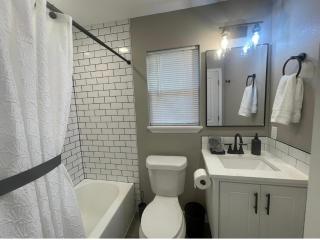 Apt 1- High Plains Lodge at Nomad Landing - Clayton - 2