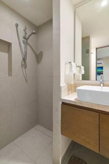 Sunrise Serenity Jacuzzi W Ocean View Beach Access 7 Rooftops Pools - Akumal - 1