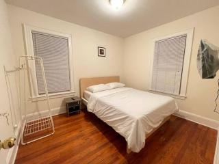 Entire Beautiful 2BR Private Apartment [R] - 0