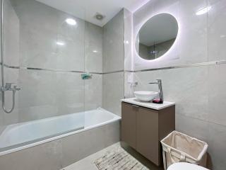 This studio is located in the historic and cultural neighborhood of San Telmo, k - 4