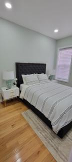 A Dazzling Destination - Brooklyn - 7
