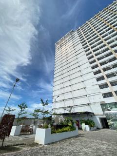 Super Deluxe Apartment with Skypool Medan - 9