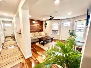 Ultra Modern - Entire 3 Bedroom Apartment - 5 min walk to the Beach - Wildwood - 0