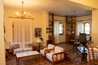 All Seasons Guest House - Moscháton - 9