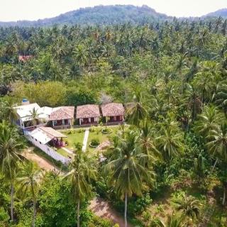 Jasmine Cabanas - Unawatuna - 0