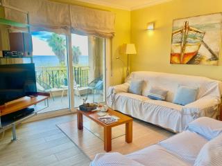 SeaHomes Vacations - NAUTIC MARITIME Apt - Blanes - 4