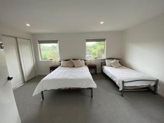 Sandy Point Beach Escape 2 Bedroom Apartment - 6