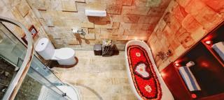 Junjungan Serenity Ubud Villa & Spa - 1