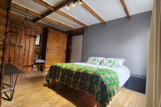 Crescent Cottage - 9