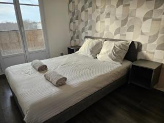 Appart 3 chambres-Gare 1 min-Disneyland Paris 6 min - 1