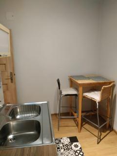 FEIDUM quarters flat - 3