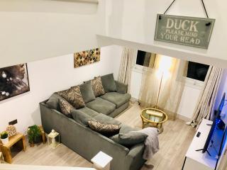 Entire House, 2 Bedrooms - Private with FREE PARKING in Oxford - Oxford - 4